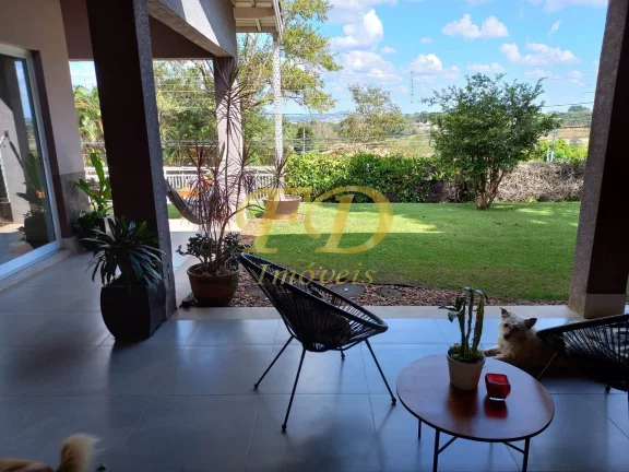 Imagem casa de Alto Padrão no Condomínio Parque das Graças I em Atibaia