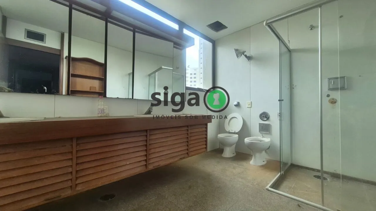 Imagem Apartamento de 520m², 4 quartos, 3 vagas no Morumbi - São Paulo/SP