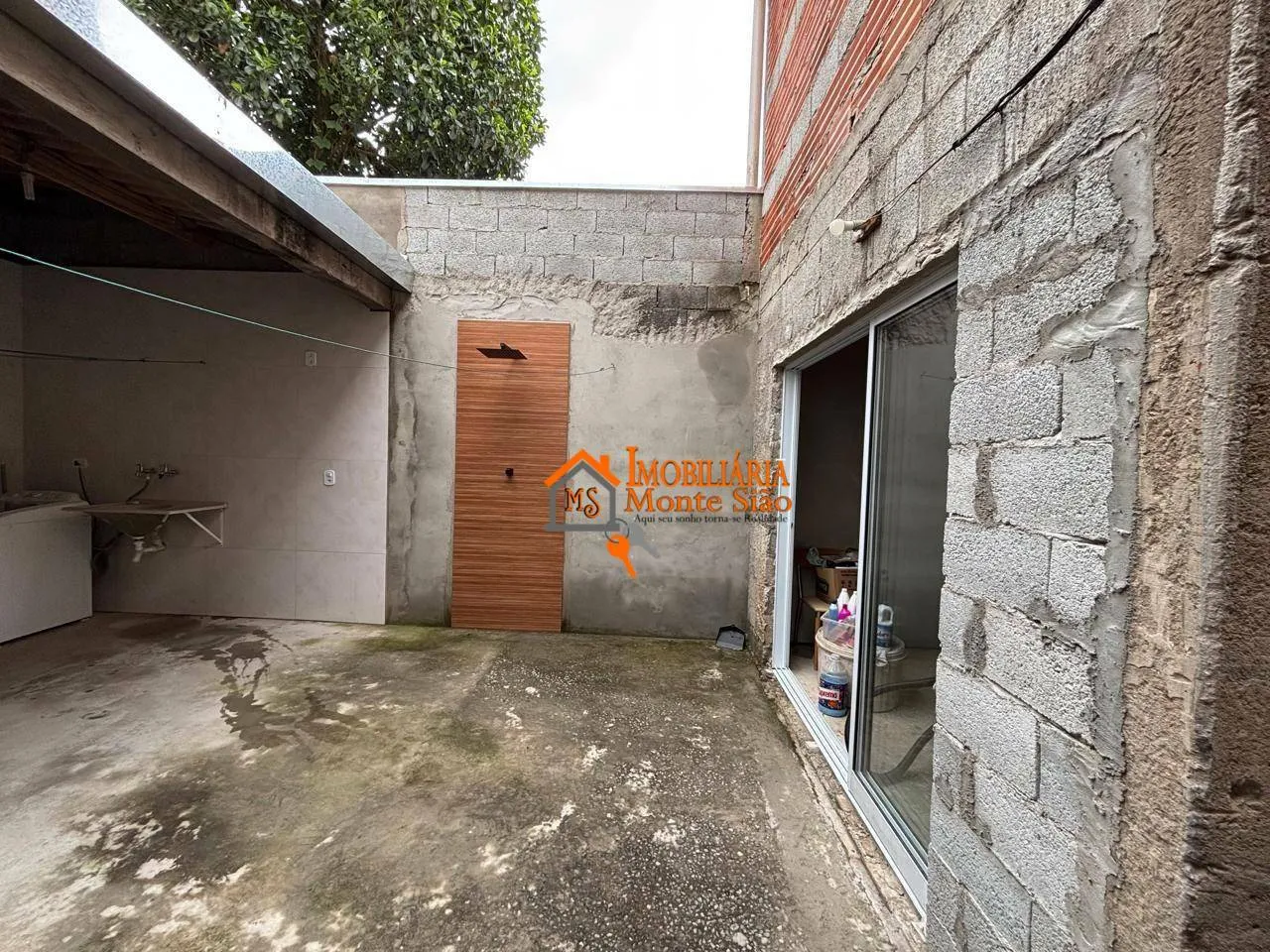 Imagem Sobrado com 3 dormitórios à venda, 140 m² por R$ 330.000,00 - Parque Residencial Bambi - Guarulhos/SP