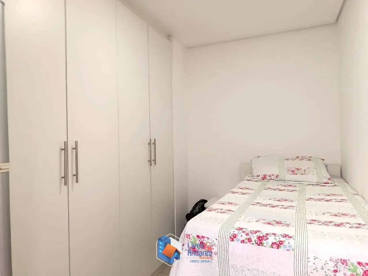 Imagem SOBRADO IMPECÁVEL À VENDA COM 250 M², 3 DORMS (1 SUÍTE), COZINHA INTEGRADA COM ÁREA GOURMET, MÓVEIS PLANEJADOS E 2 VGS - VILA PRUDENTE, SÃO PAULO, SP.