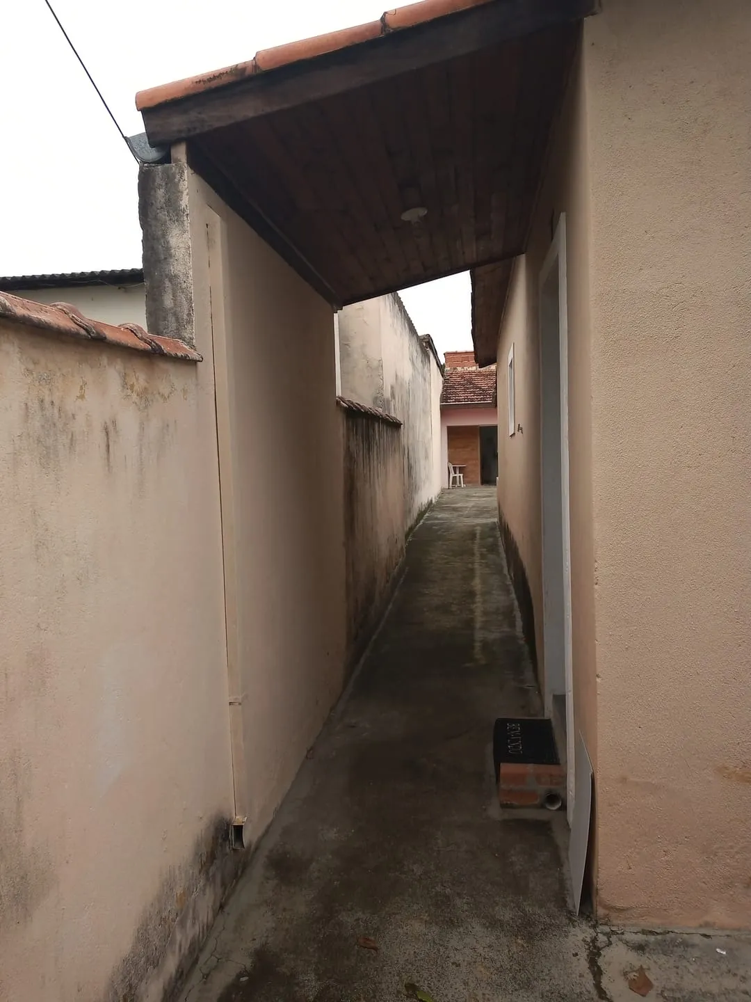 Foto do imóvel Casa à venda 4 Quartos, 1 Vaga, 300M², Parque São Domingos, Pindamonhangaba - SP
