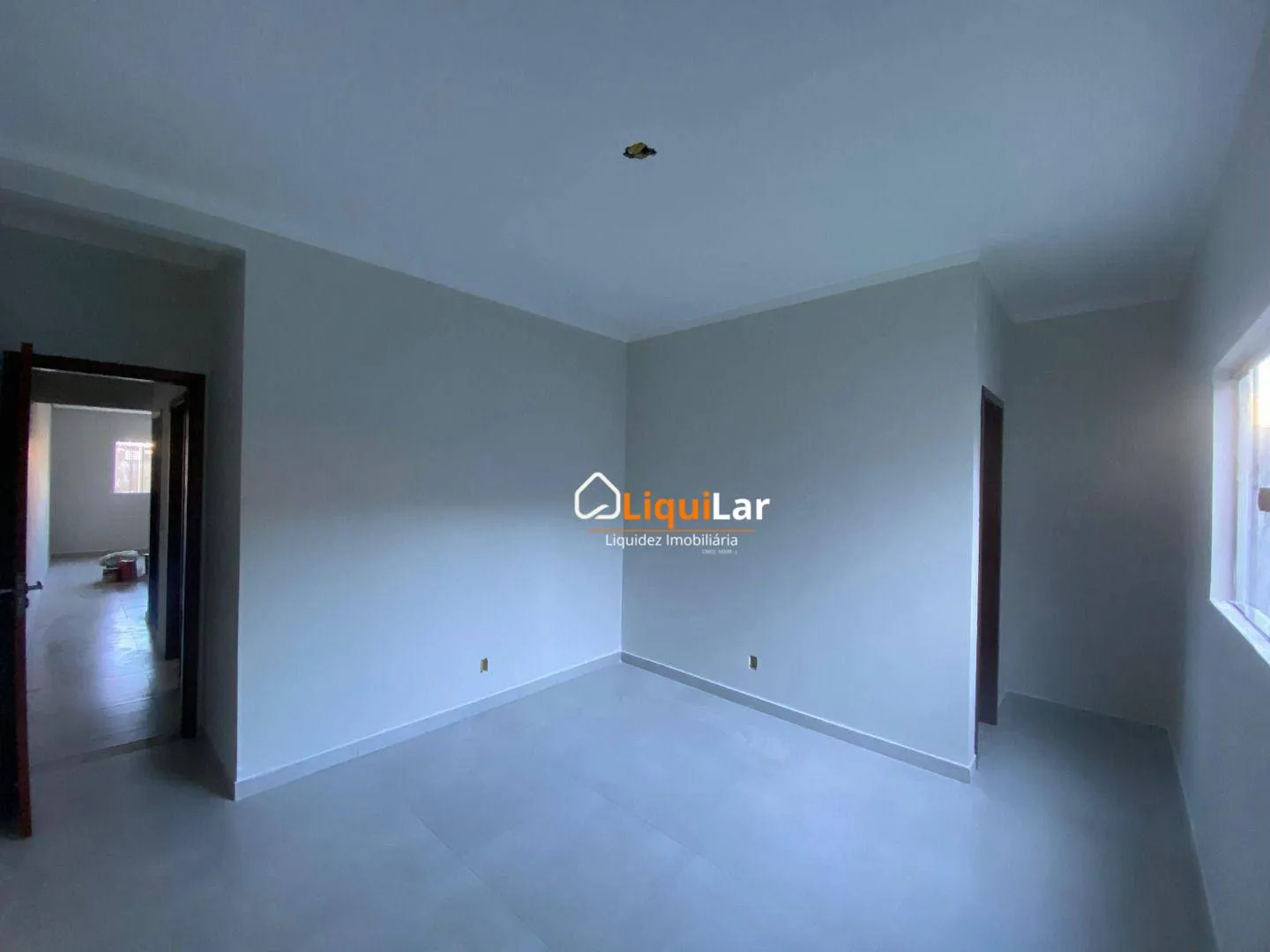 Imagem Sua Oportunidade Única: Casa Nova com Suíte e Design Sofisticado - Pronta para Morar!