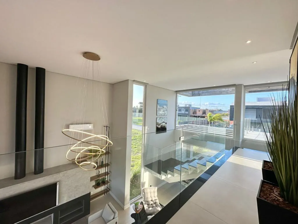 Imagem Casa em Condominio 4 Dormitórios - Bairro Centro