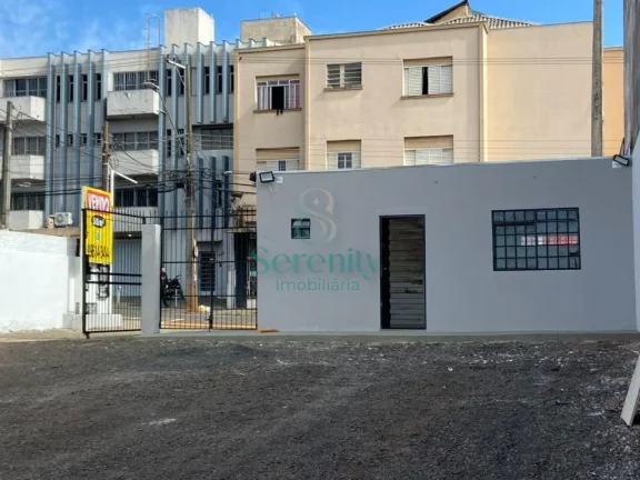 Imagem Terrano à venda no centro de Londrina/PR