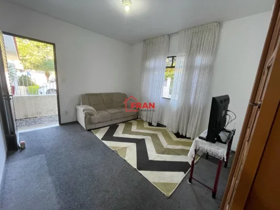 Imagem Excelente casa Terrea no Corrego Grande terreno de 504 m².
