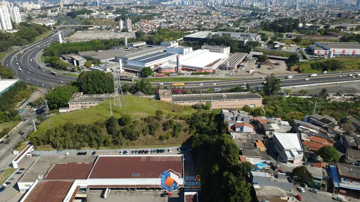 Imagem Casa para venda em Jardim Jaraguá (São Domingos) com 4 quartos, sendo 1 suíte, 437m²