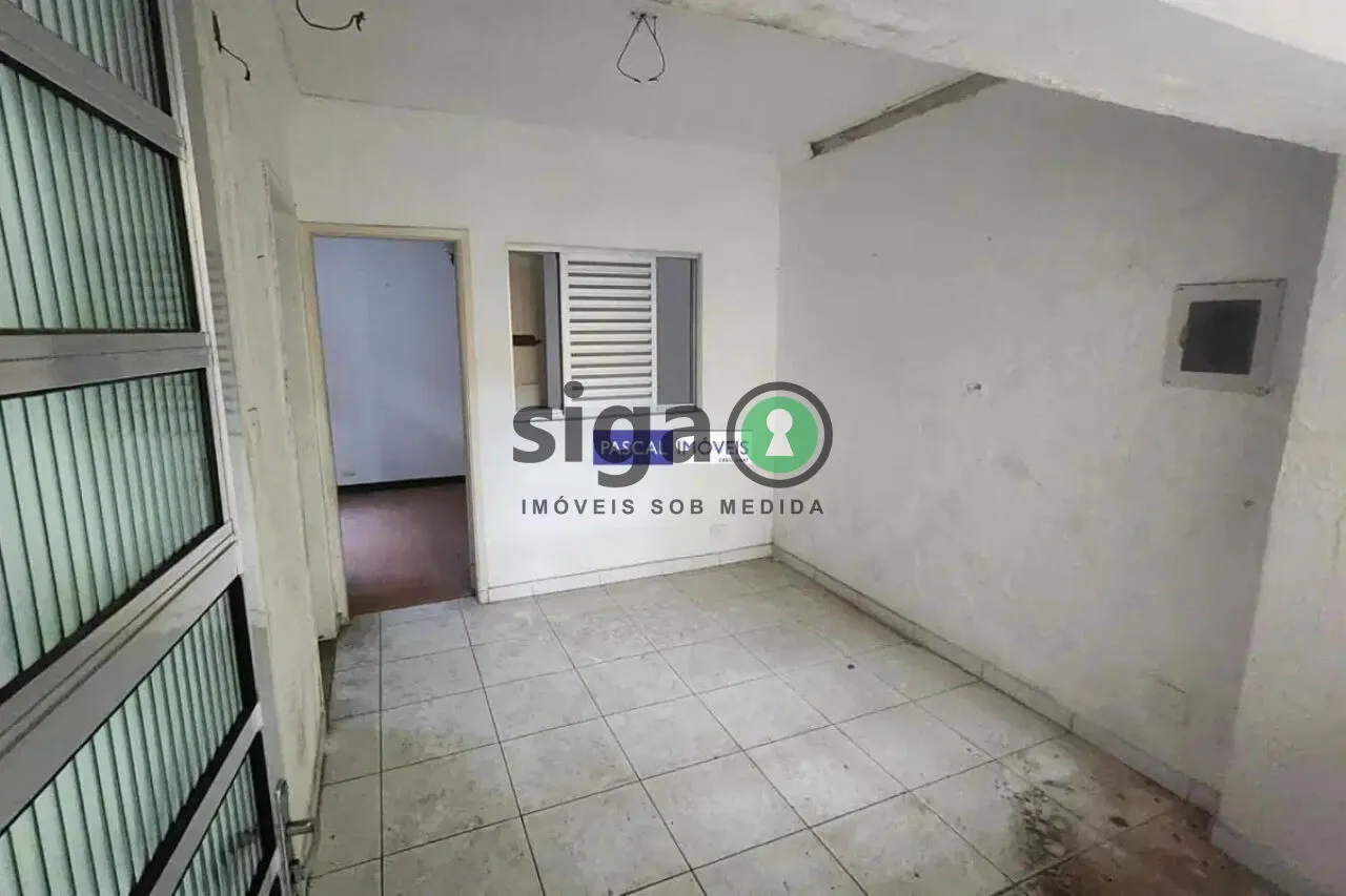 Imagem Casa à venda com 3 dormitórios e suíte