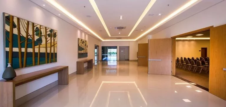 Foto do imóvel Apartamento à venda em Ribeirão Preto-SP: 1 quarto, 1 suíte, 1 sala, 1 banheiro, 1 vaga de garagem!