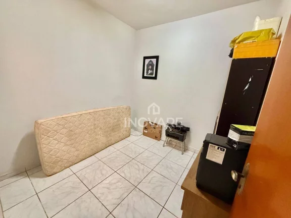 Imagem Casa com 3 dormitórios à venda, 103 m² por R$ 320.000,00 - Jardim Leonora - Itumbiara/GO