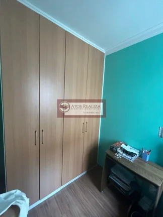 Imagem Exclusivo: CASA DE CONDOMÍNIO A VENDA NO JARDIM SÃO LUIZ. Vendo casa em condomínio fechado, Com 127m² de áreas construída, São 3 Dormitórios, sendo 1 Suíte, 2 salas, 2 banheiros e 1 lavabo, 2 vagas de garagem, quintal com cobertura total de policarbonato,