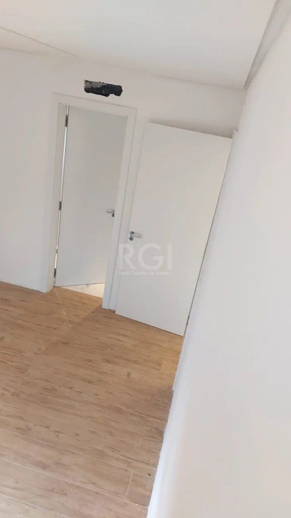 Imagem Casa Condominio para Venda - 330m², 3 dormitórios, sendo 3 suites, 2 vagas - Querência