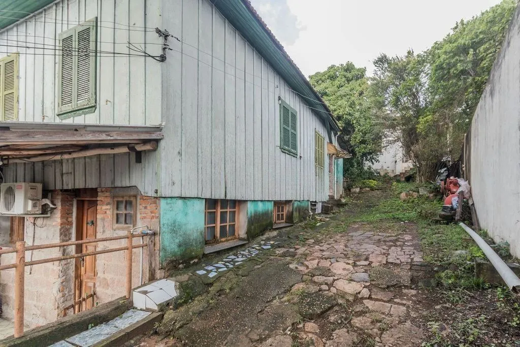 Imagem Casa de 4 dormitórios, no bairro Vila Jardim