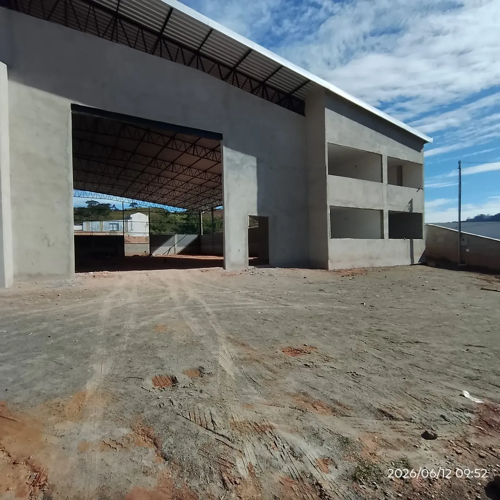 Imagem Galpão para Alugar, 720 metros em Salvaterra - Juiz de Fora