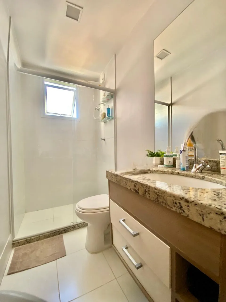 Imagem Apartamento com 2 quartos à venda em Vila Velha