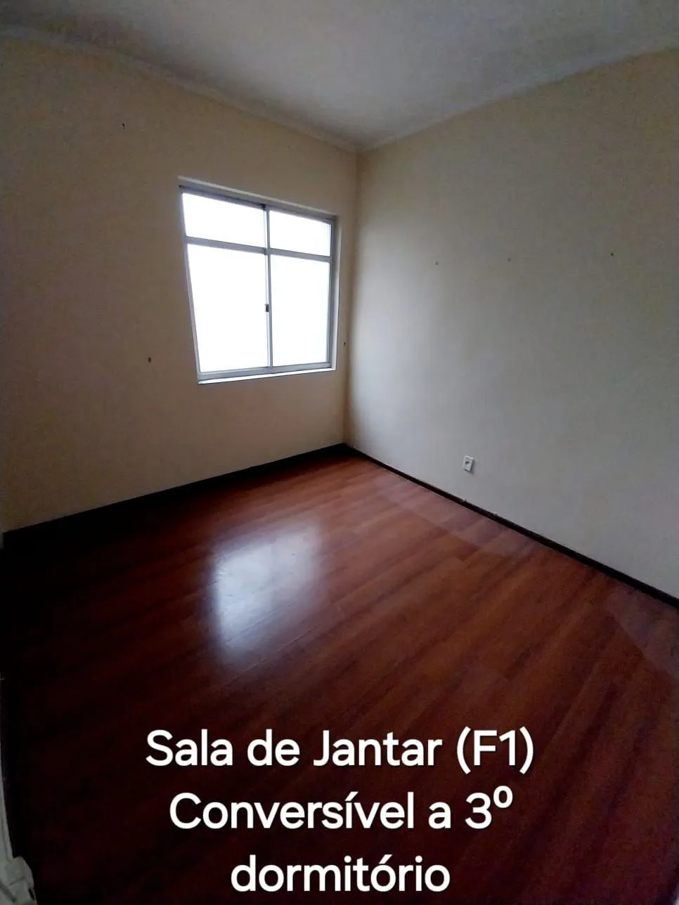 Imagem Apartamento com 03 quartos e 02 banheiros no Bairro Petrópolis