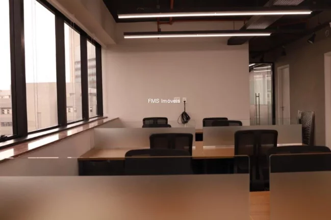 Imagem Conjunto Comercial de Alto Padrão para Locação na Vila Olímpia de 280m²