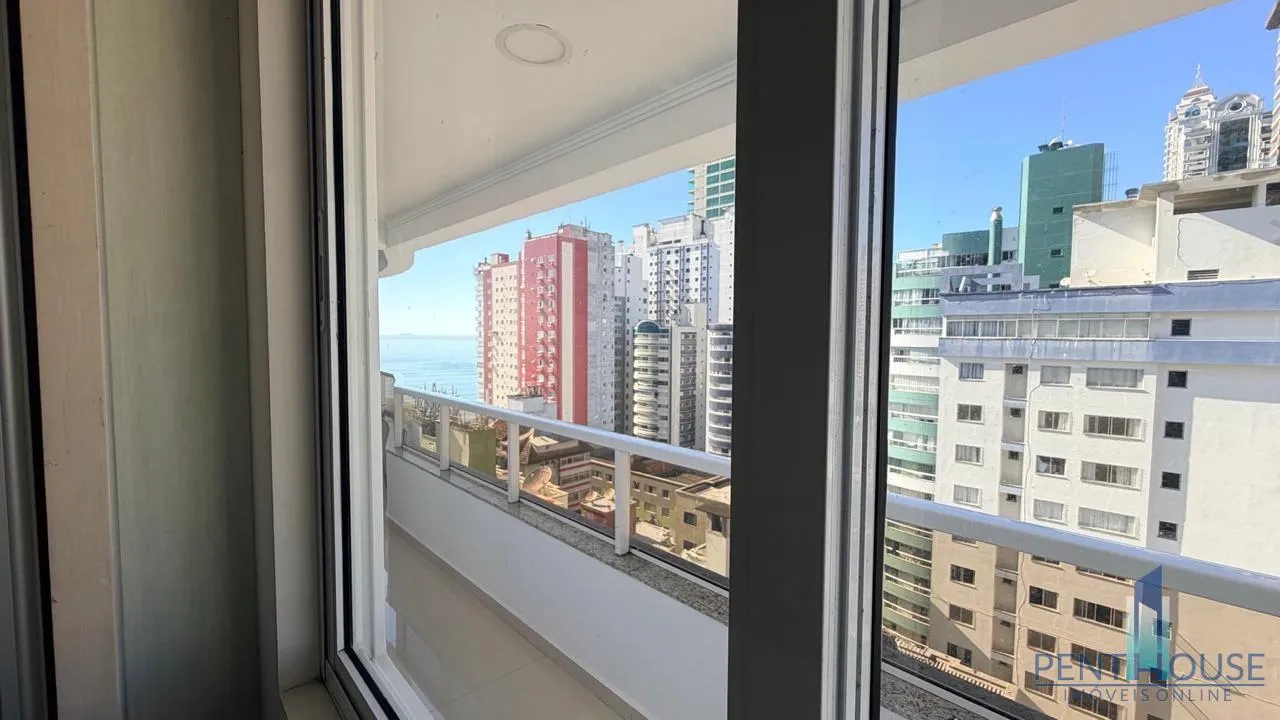 Imagem Apartamento Quadra Mar para Venda em Balneário Camboriú, CENTRO, 3 dormitórios, 1 suíte, 2 banheiros, 2 vagas