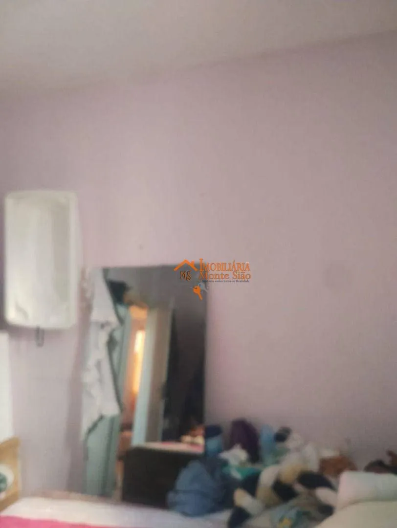 Imagem Apartamento com 2 dormitórios à venda, 55 m² por R$ 165.000,00 - Pimentas - Guarulhos/SP
