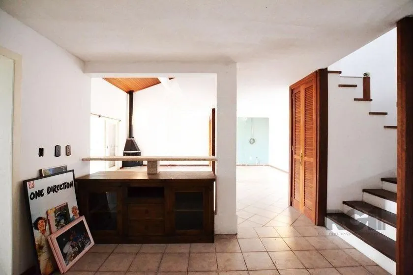 Imagem Casa de 200m² - 4 dormitórios, 4 vagas no bairro Espírito Santo