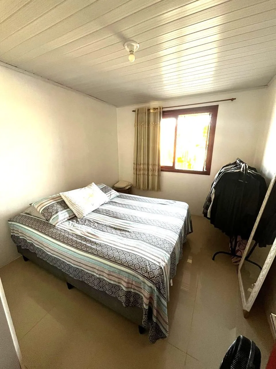 Imagem Casa térrea de 3 dormitórios e amplo pátio