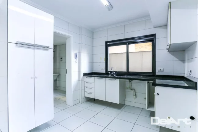 Imagem Apartamento térreo com 02 gardens - Bairro Bigorrilho - 122m2 privativos + 122 de gardens - R$ 1.100.000,00