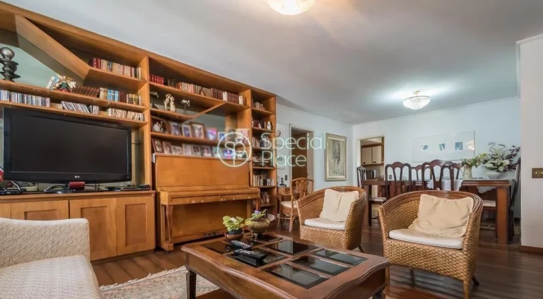 Imagem Amplo apartamento no miolo do Brooklin, 170 m², andar alto, sala para dois ambientes com ar condici...