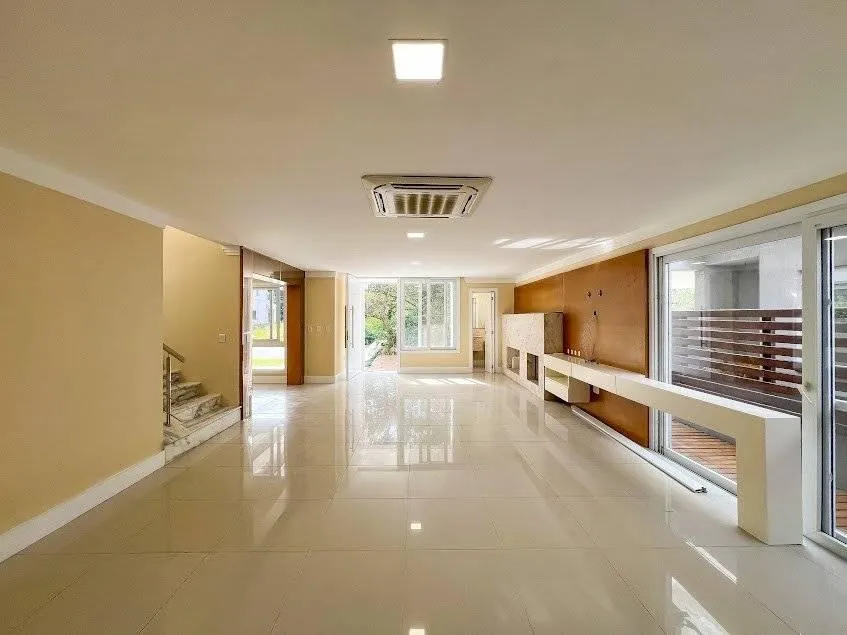 Imagem Casa de condomínio à venda em Viamão, São Lucas, com 3 quartos, 300m2
