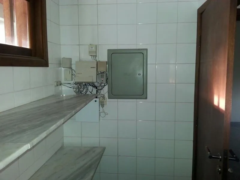 Imagem CASA COMERCIAL PARA LOCAÇÃO E VENDA.