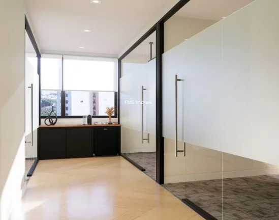 Imagem Conjunto Comercial de 280m² em Vila Olímpia