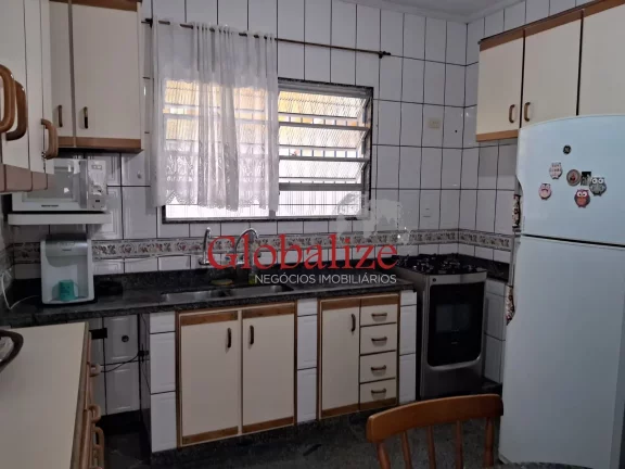 Imagem Lindo sobrado espaçoso em Santos no Saboó (Chico de Paula) por apenas R$ 480.000,00