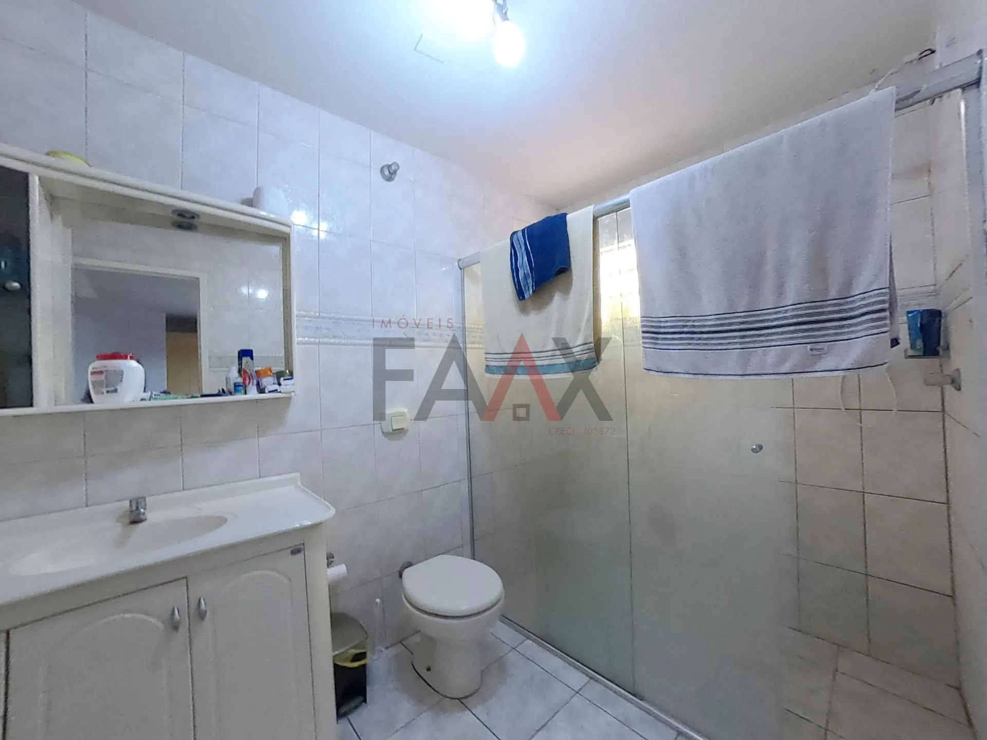 Imagem Casa com 3 dormitórios suíte com terreno enorme no Conradinho, GUARAPUAVA - PR