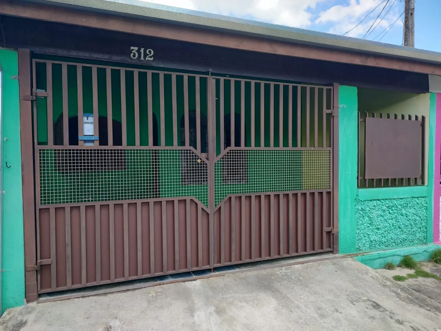 Imagem Casa à venda 3 Quartos, 1 Vaga, 145M², Jardim Cristina, Pindamonhangaba - SP