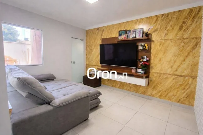 Imagem Sobrado à venda, 139 m² por R$ 540.000,00 - Residencial Solar Bougainville - Goiânia/GO