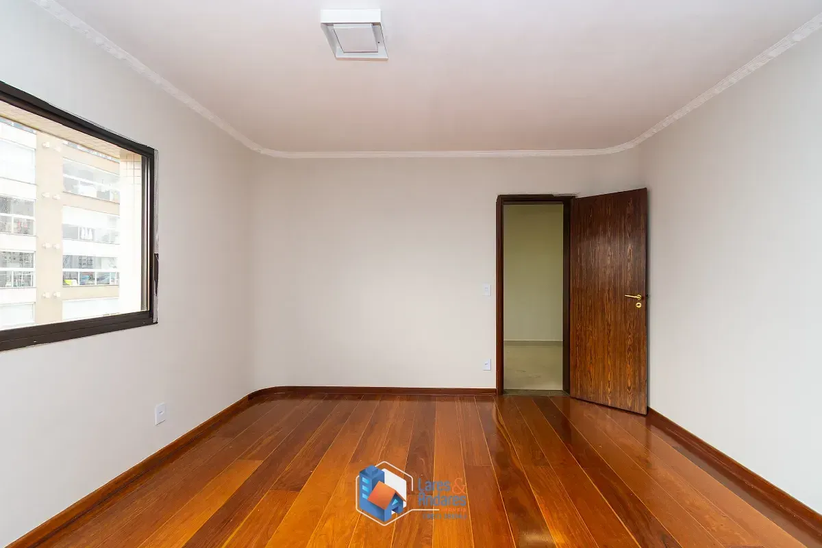 Imagem Apartamento para venda em Ipiranga com 4 quartos, sendo 2 suítes, 186m²