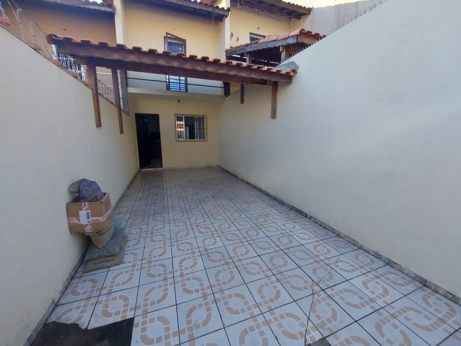 Imagem Sobrado com 2 Quartos para Alugar, 80 m² em Itaquera - São Paulo