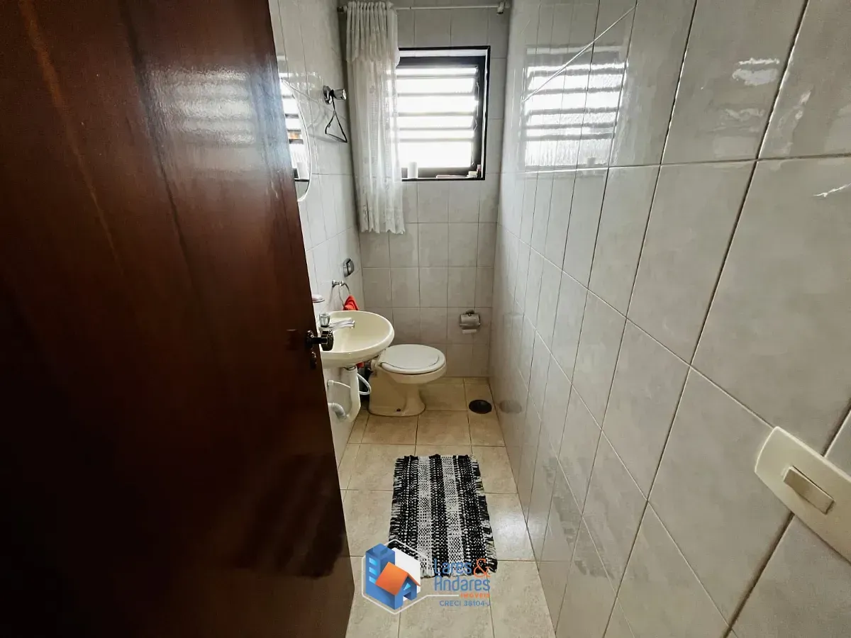 Imagem Sobrado para venda em Bosque da Saúde com 3 quartos, sendo 3 suítes, 217m²