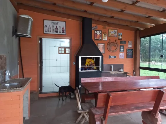Imagem OPORTUNIDADE!!! Sítio com Duas Casas, uma inacabada, Piscina, Águas Claras
