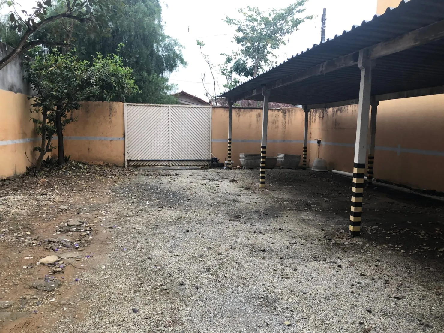 Foto do imóvel Terreno à venda 350M², São Benedito, Pindamonhangaba - SP