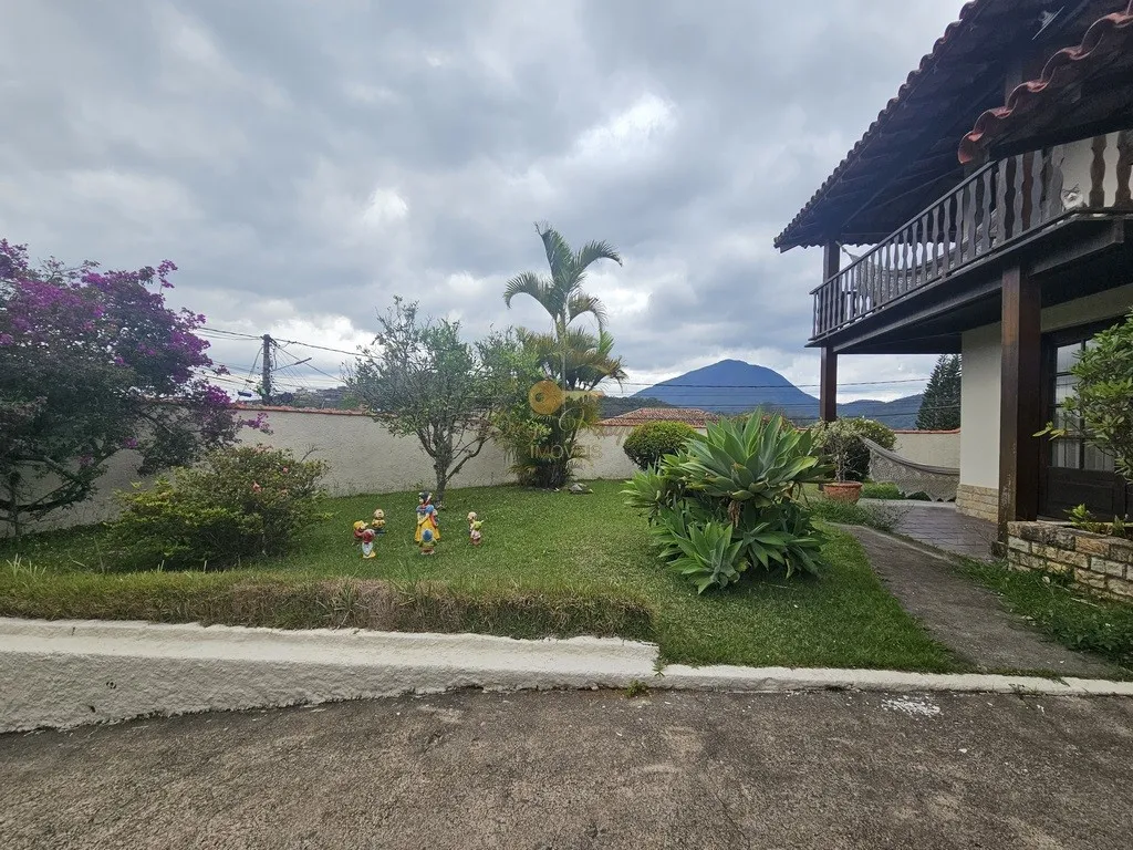 Imagem Casa para Venda em Teresópolis / RJ no bairro Fazendinha