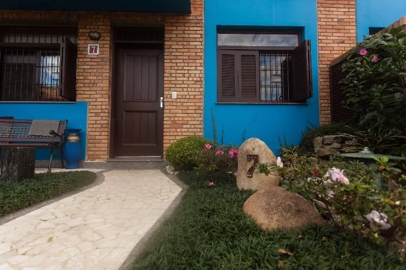Imagem Casa Condominio para Venda - 170m², 3 dormitórios, sendo 1 suites, 2 vagas - Cavalhada