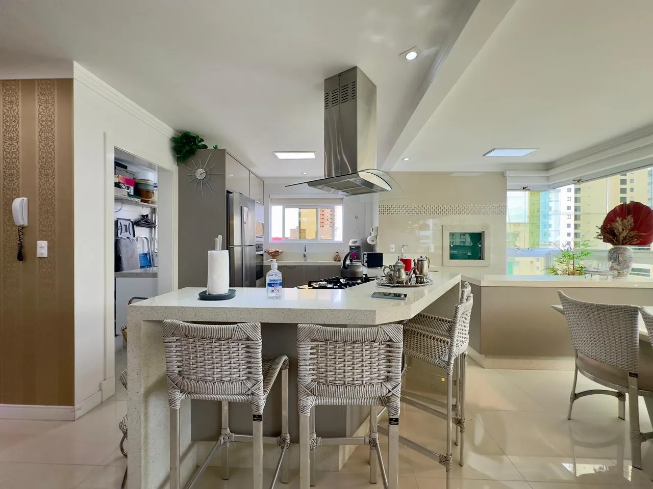 Imagem Apartamento à venda com 135m2 por R$ 2.650.000,00