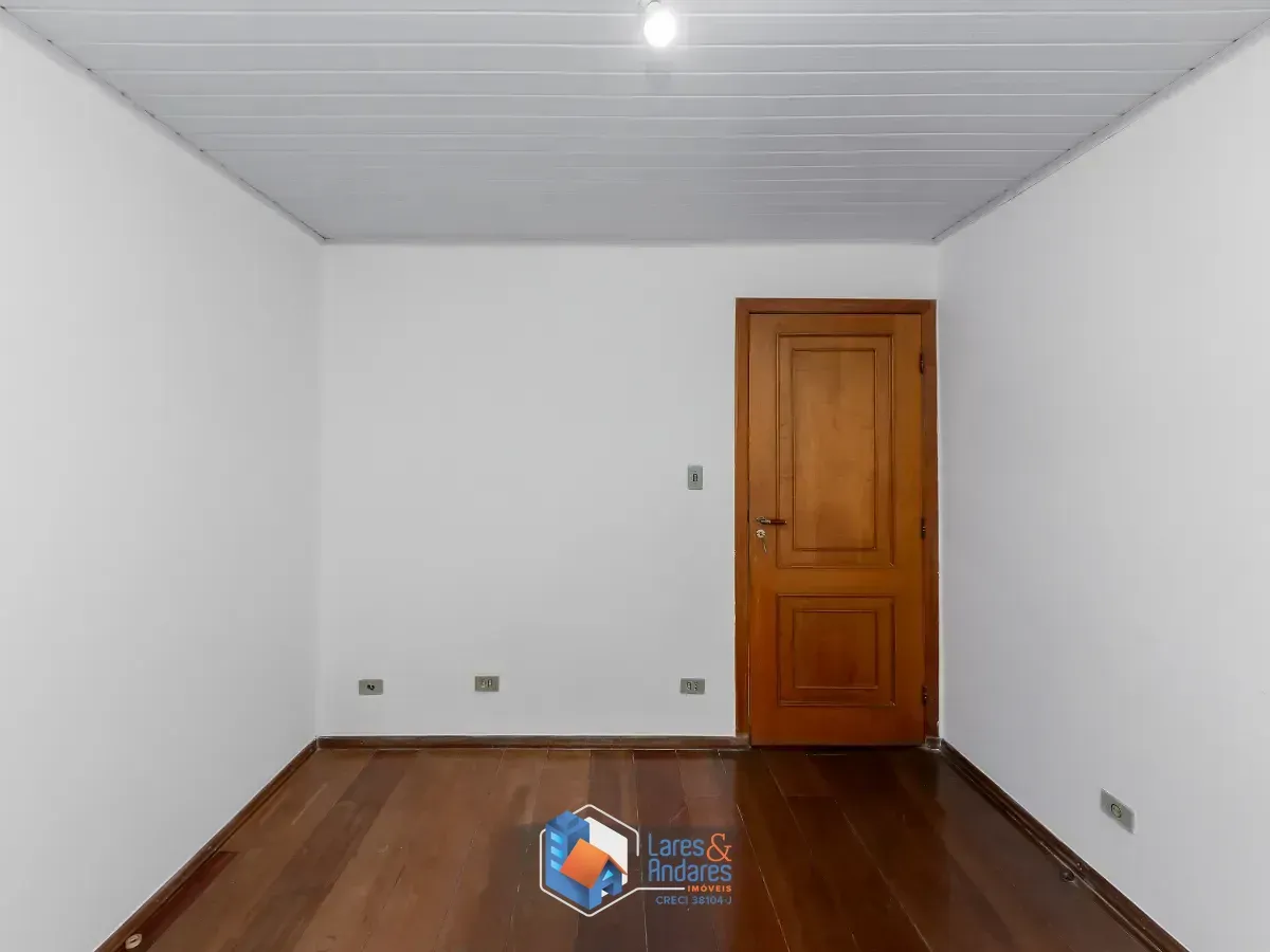 Imagem Sobrado para venda em Cidade Ademar com 3 quartos, sendo 1 suíte, 130m²