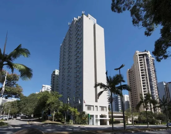 Imagem Flat disponível para venda no Quality Suites Alphaville, com 39m², 1 dormitório e 1 vaga