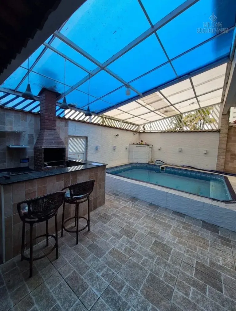 Imagem Casa 4 dormitórios sendo 1 suíte no bairro FLORIDA