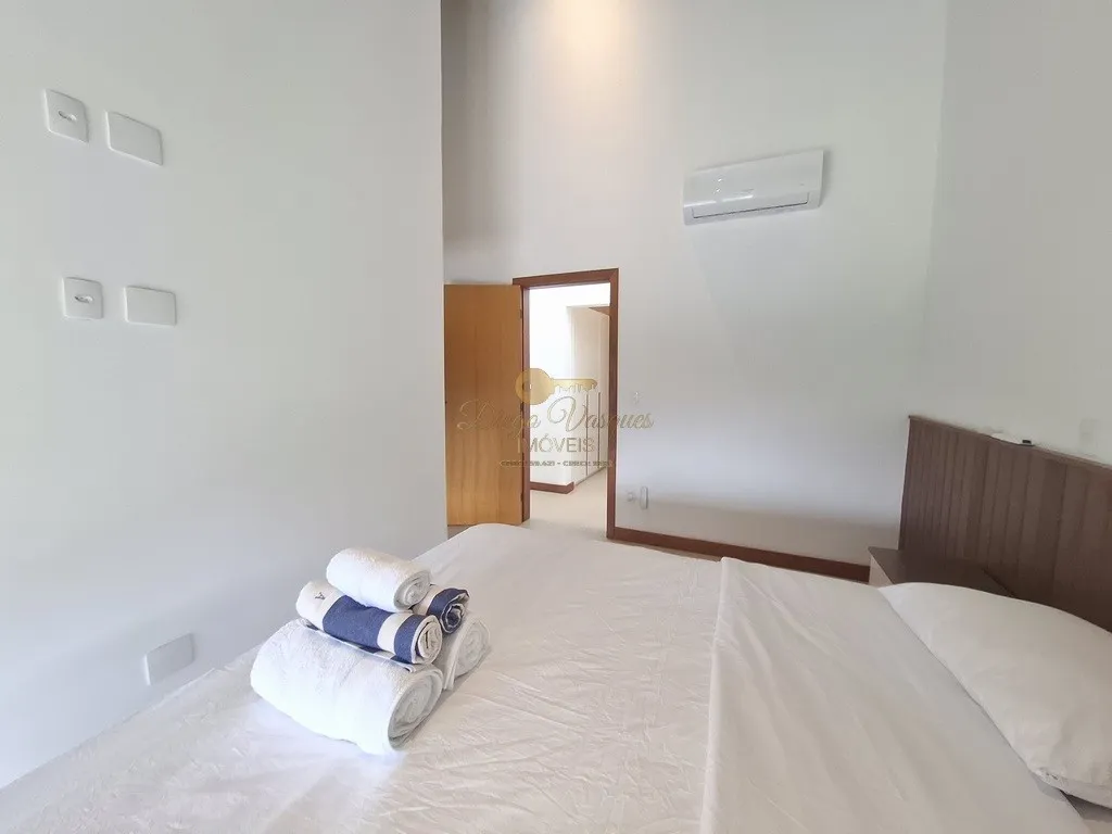 Imagem Casa em Condomínio para Venda em Teresópolis / RJ no bairro Vargem Grande