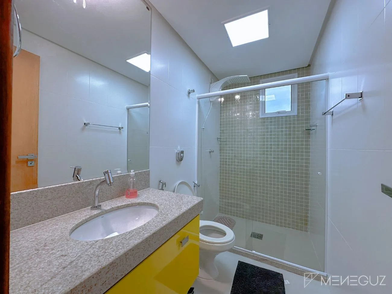 Imagem APARTAMENTO 3 QUARTOS A VENDA DE FRENTE PARA O MAR TOTALMENTE MOBILIADO E DECORADO