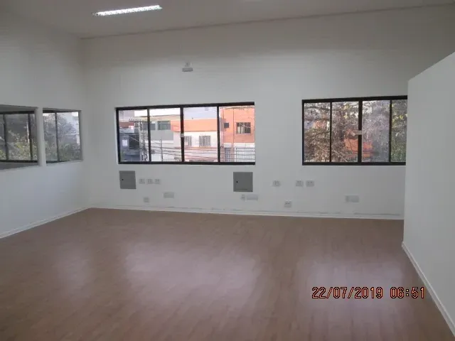 Imagem Galpão para Alugar, 446 m² em Vila Anastácio - São Paulo