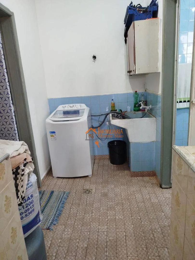 Imagem Casa com 3 dormitórios à venda, 2000 m² por R$ 330.000,00 - São João - Guarulhos/SP