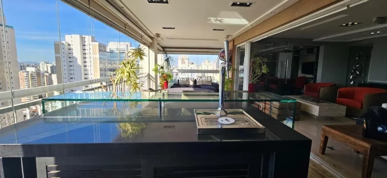Imagem Apartamento à venda ou locação na Vila Romana com 4 Quartos sendo 3 Suítes, 4 Banheiros, 3 Vagas.