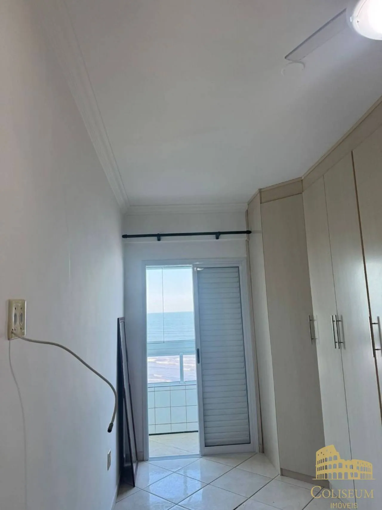 Imagem FRENTE MAR - 2 DORMS C/1 SUITE, 1 VAGA , LAZER